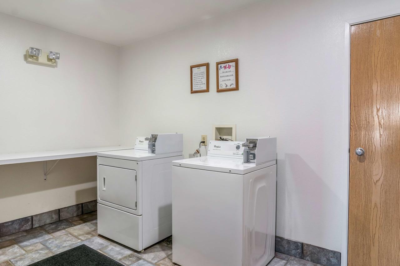 Motel 6-Barkeyville, Pa Zewnętrze zdjęcie