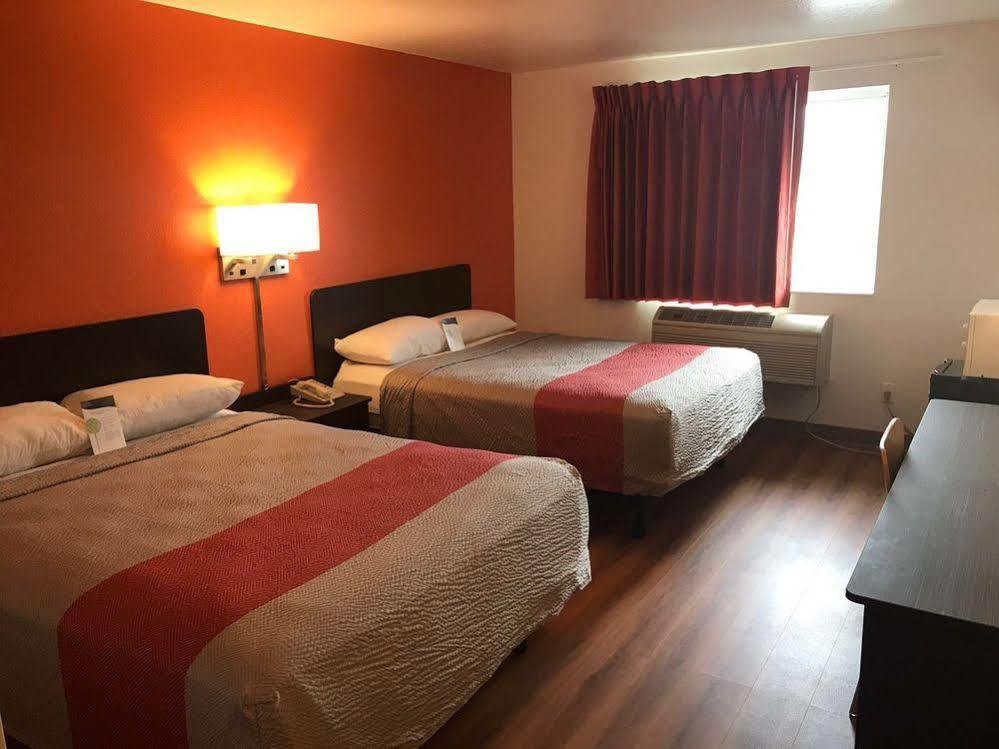 Motel 6-Barkeyville, Pa Zewnętrze zdjęcie